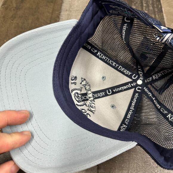 Vineyard Vines 2018 144th Kentucky Derby Trucker Mesh Snap Back Hat Cap NWT - Picture 7 of 9